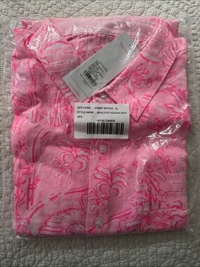 Lilly Pulitzer Men’s Shirt (Still in Package)